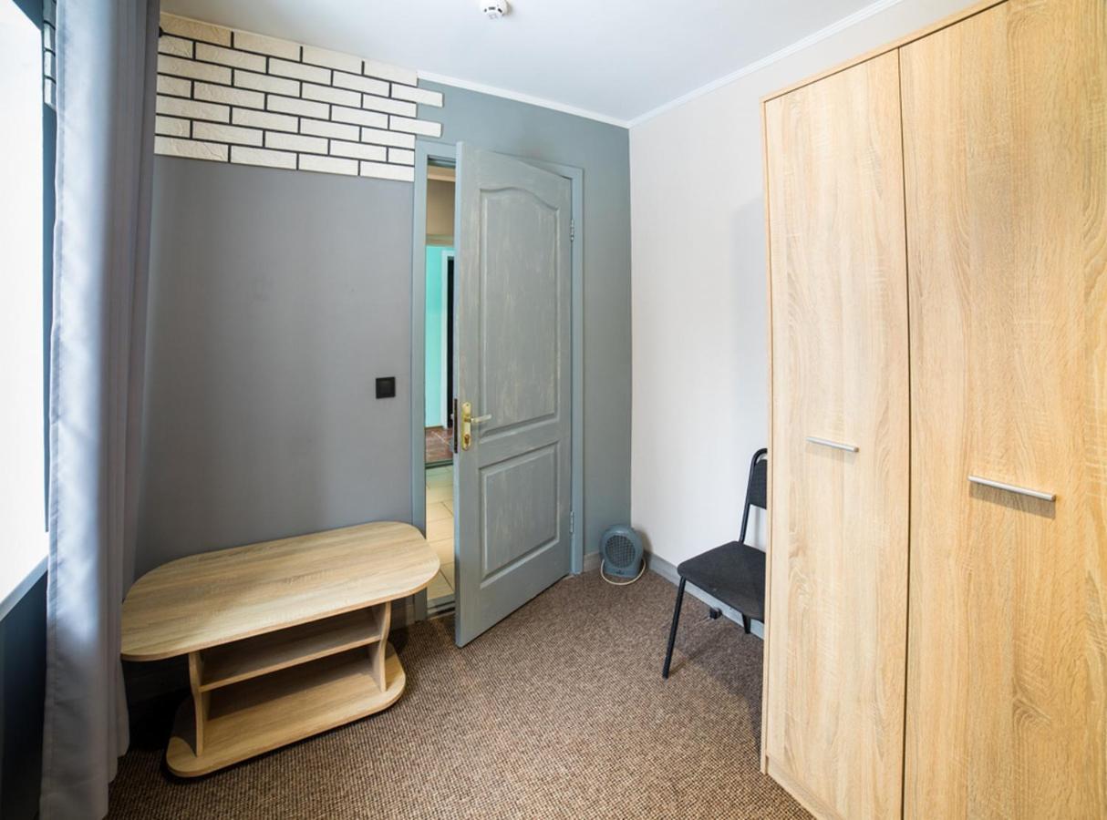 Sacvoyage Hotel Киев Екстериор снимка